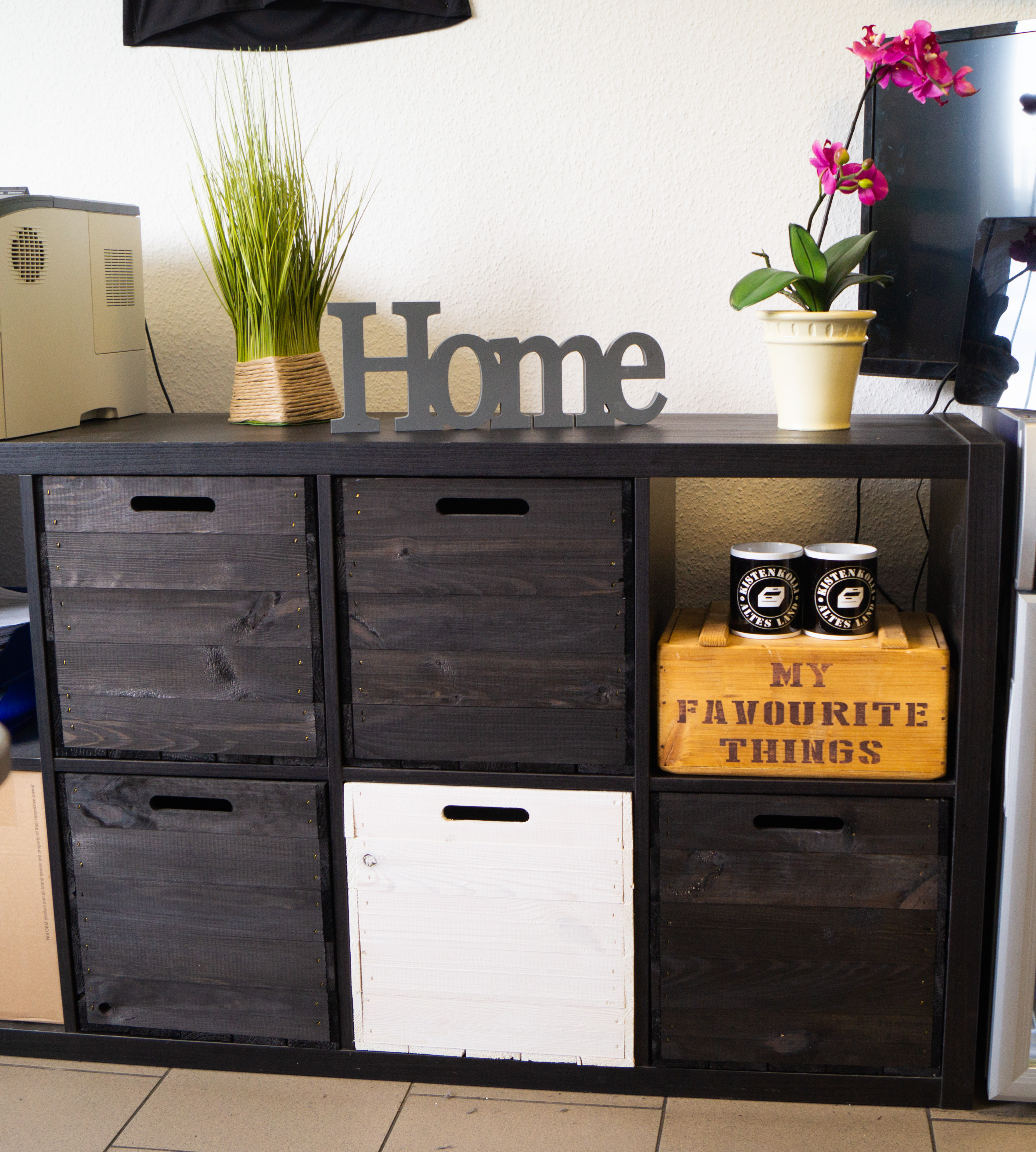 Boîte en bois noir émaillé convenant aux étagères Kallax et Expedit Insert pour étagère