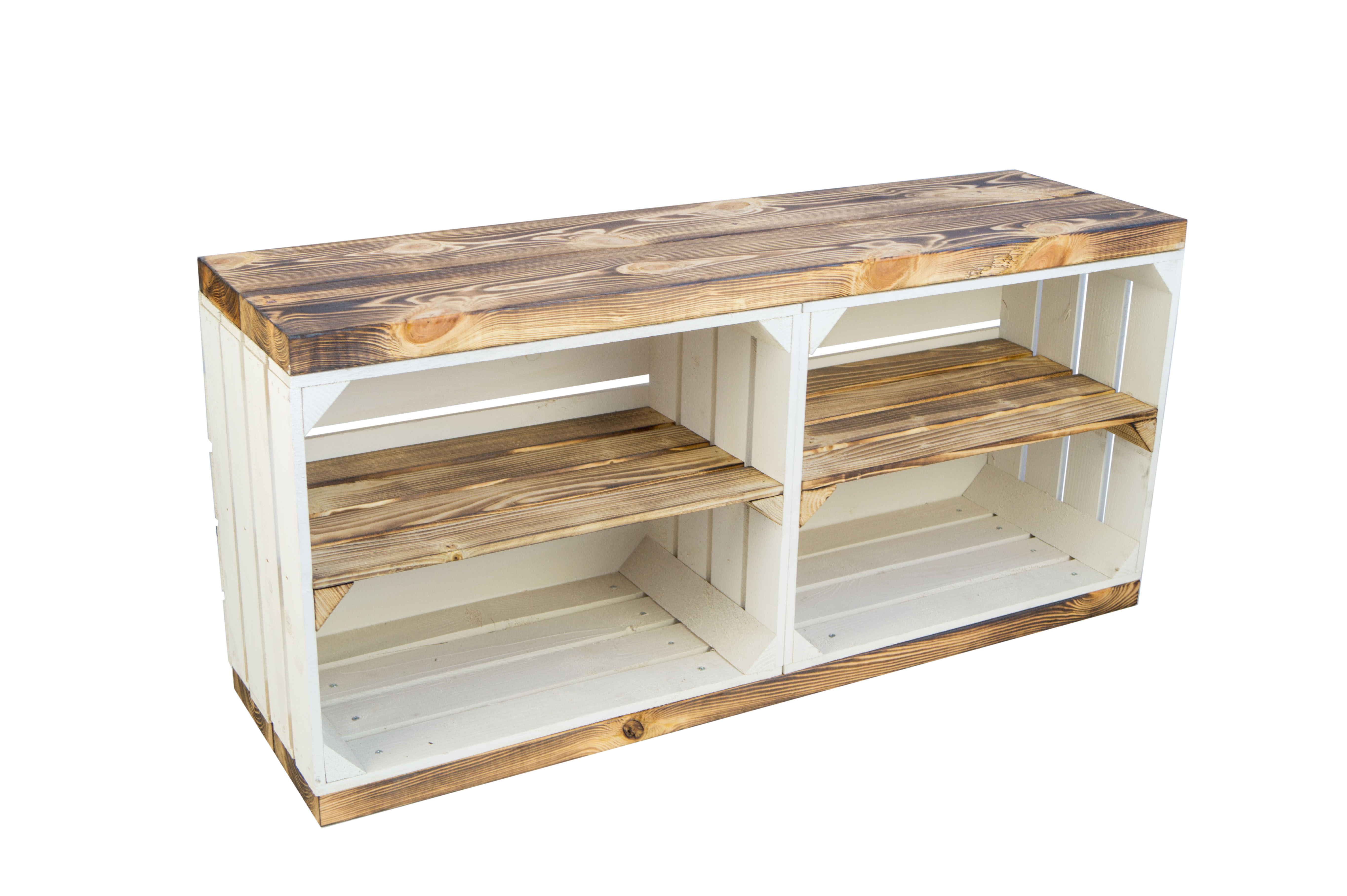 Banc blanc avec assise en planches de bois épaisses flammées avec planche centrale flammée