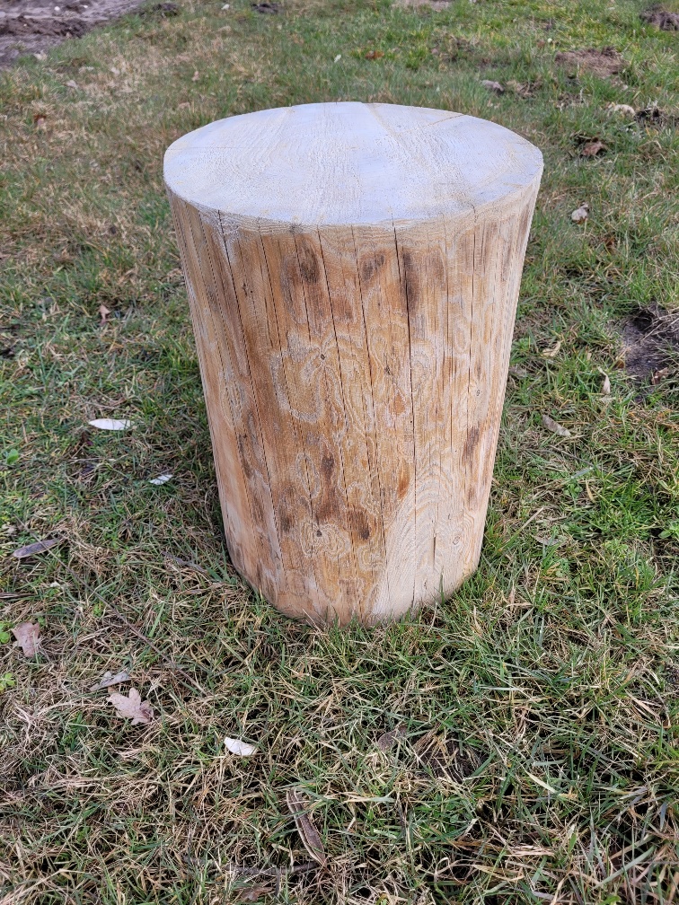 Holzstamm Sitzhocker gehobelt Durchmesser ca 28-30cm