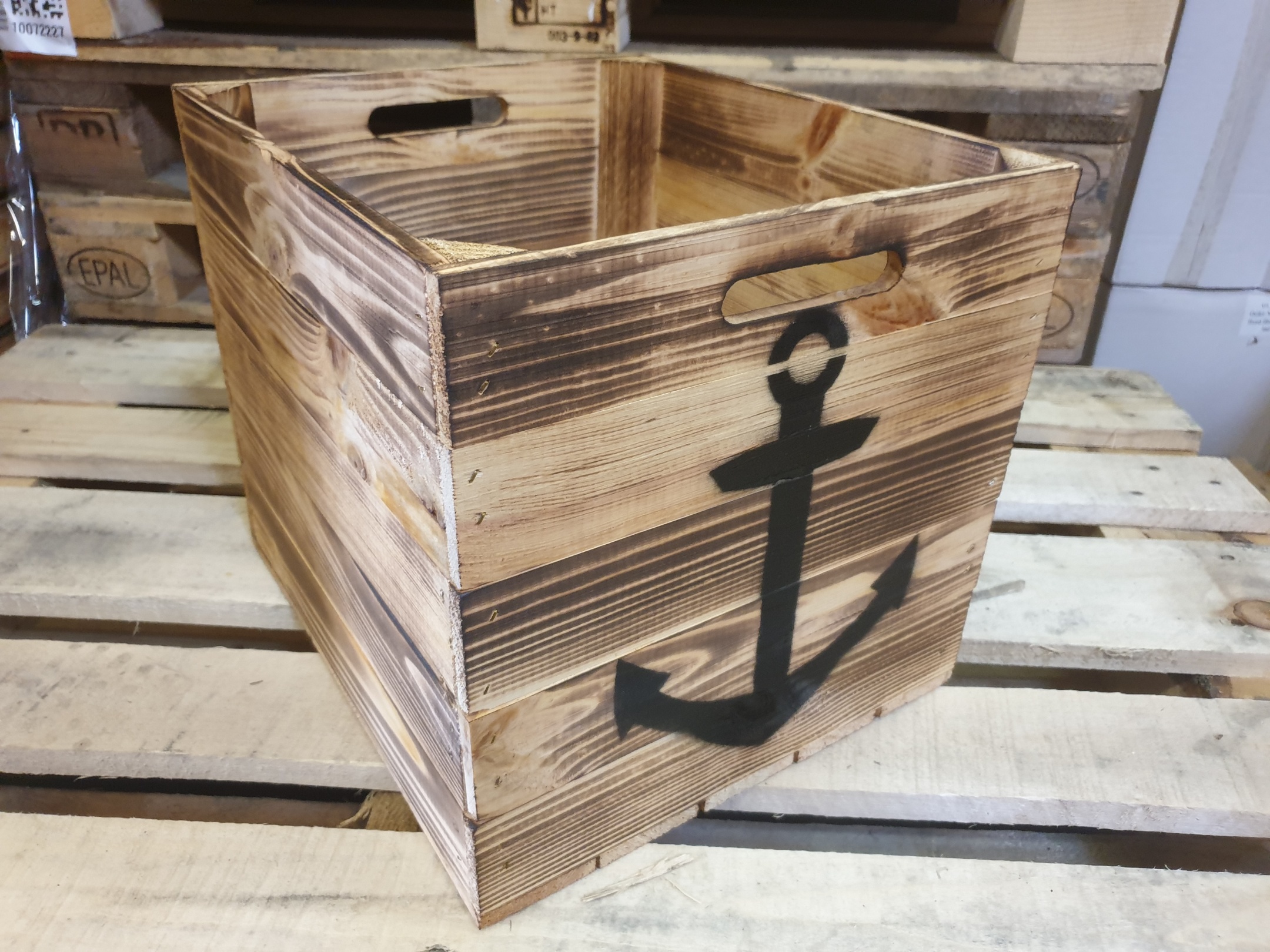 Boîte de rangement flammée avec ancre noire convenant aux étagères Kallax et Expedit