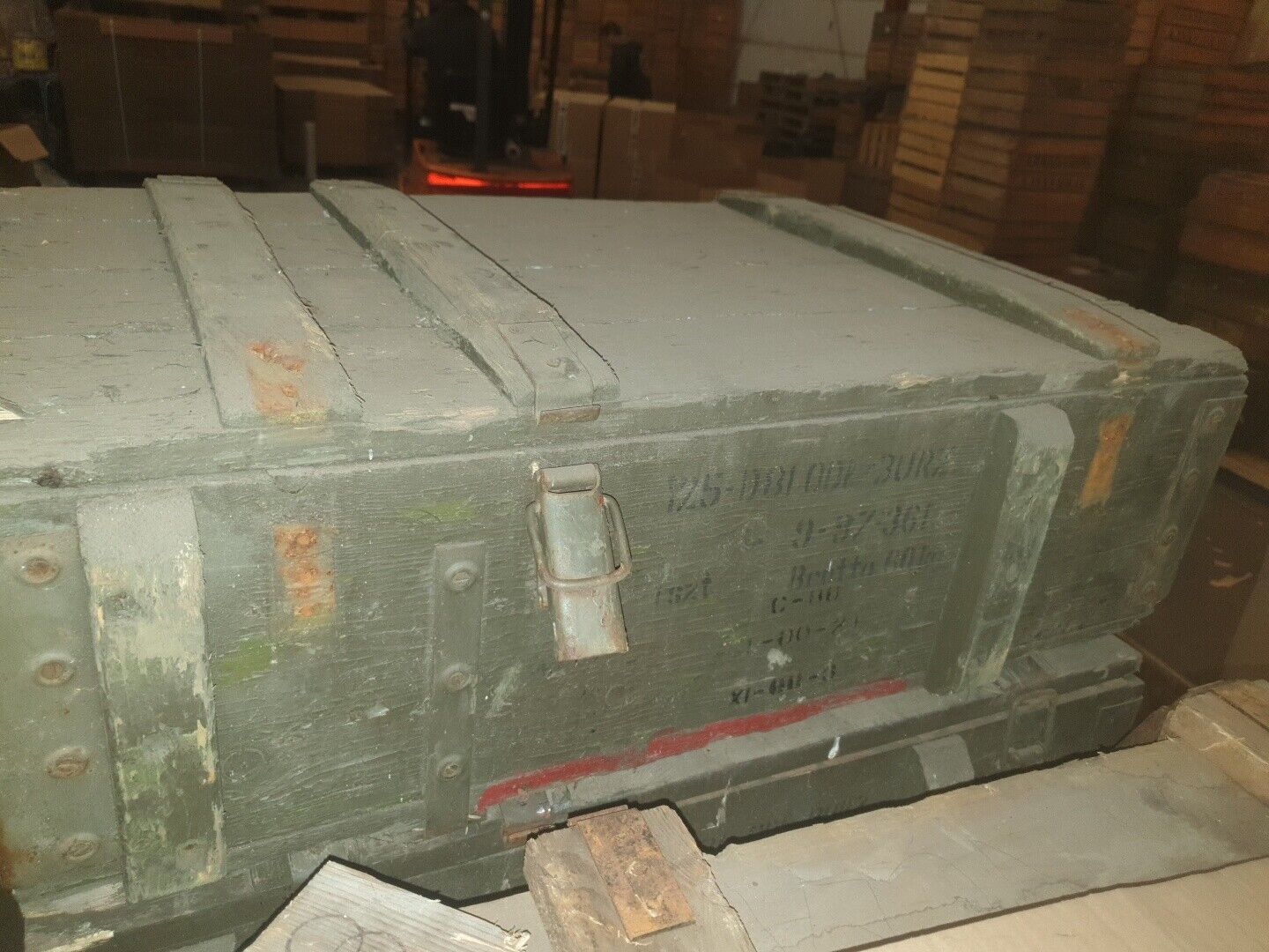 Boîte de munitions ad81 ! ! b ware ! !! Boîte de rangement boîte militaire boîte à munitions