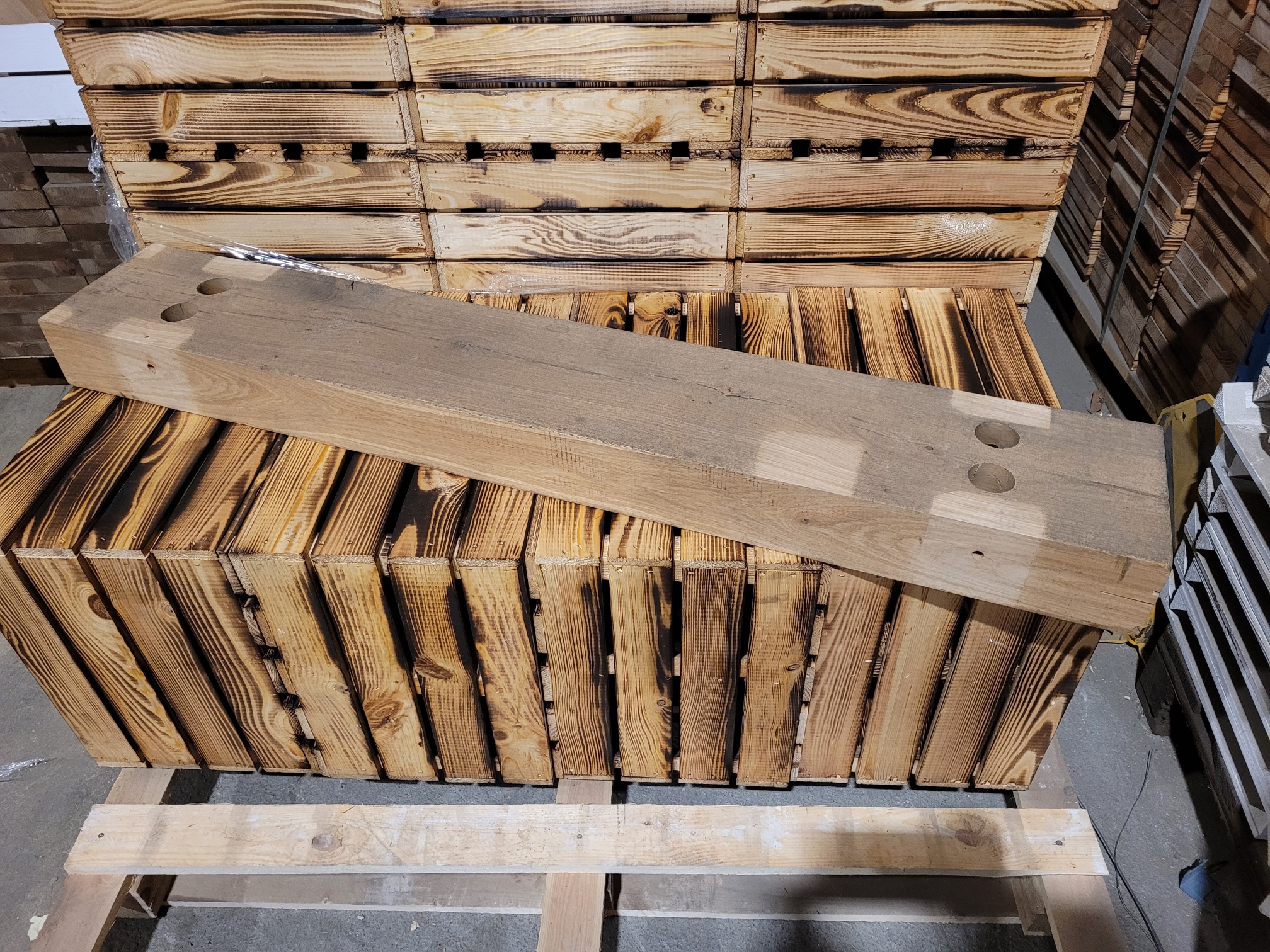 Holzbohle Eiche (gebraucht massiv) mit Gebrauchspuren 119x19x9cm