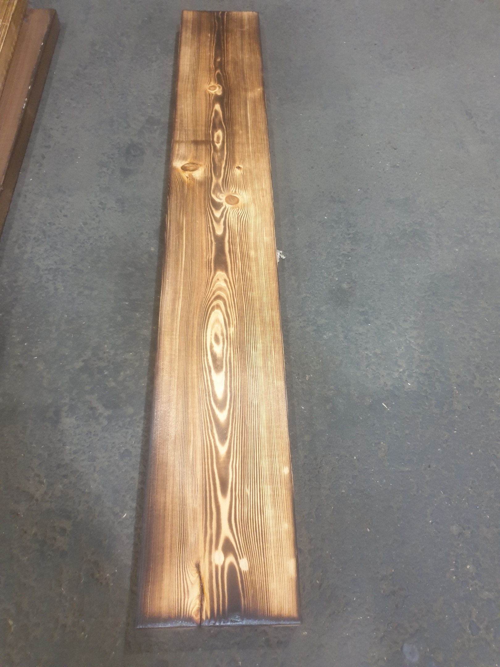 Grand Planche de Bois Flambé 100cmx14, 5cm Holzstärke 3cm En Bois de Résineux