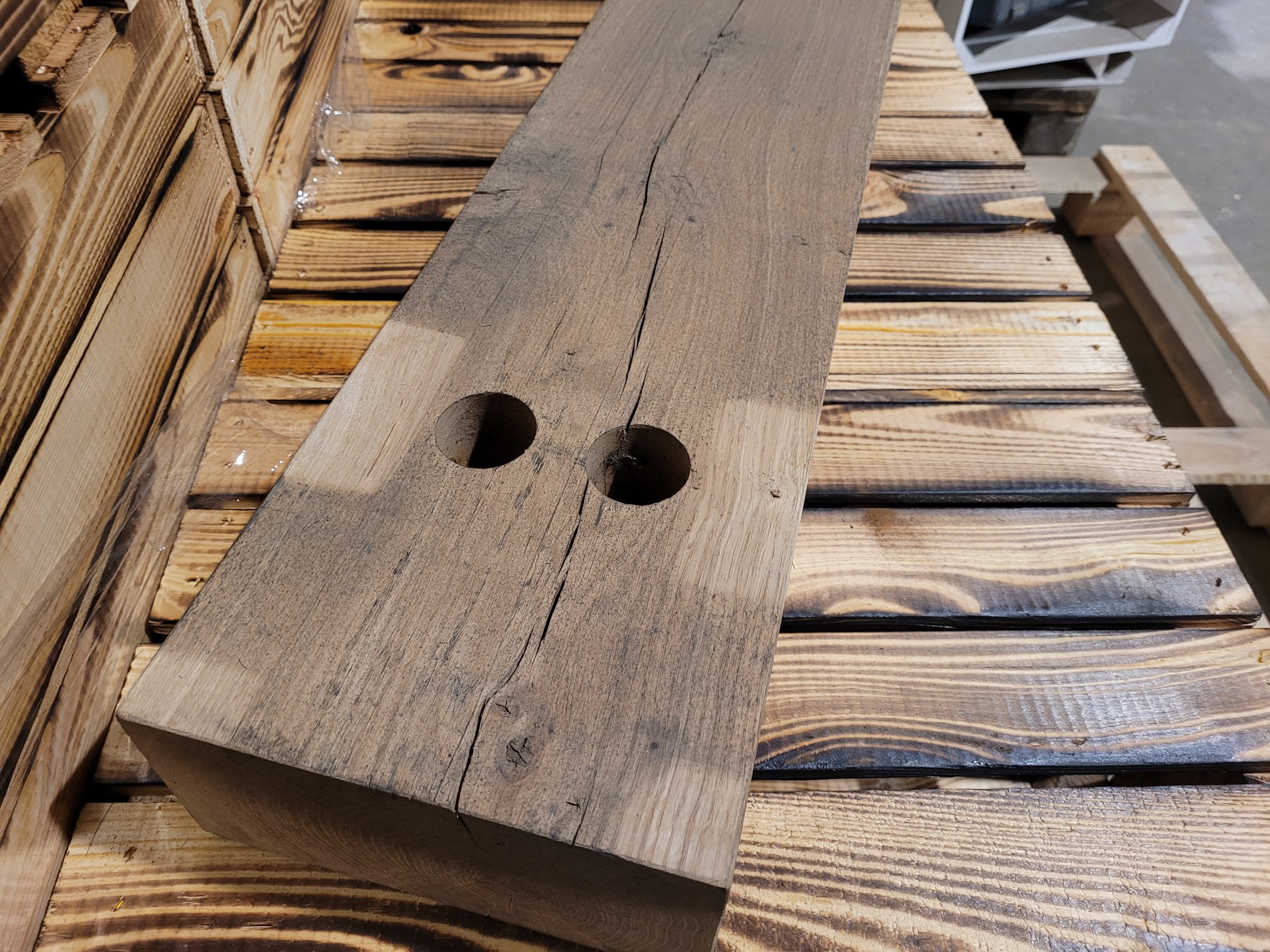 Holzbohle Eiche (gebraucht massiv) mit Gebrauchspuren 119x19x9cm
