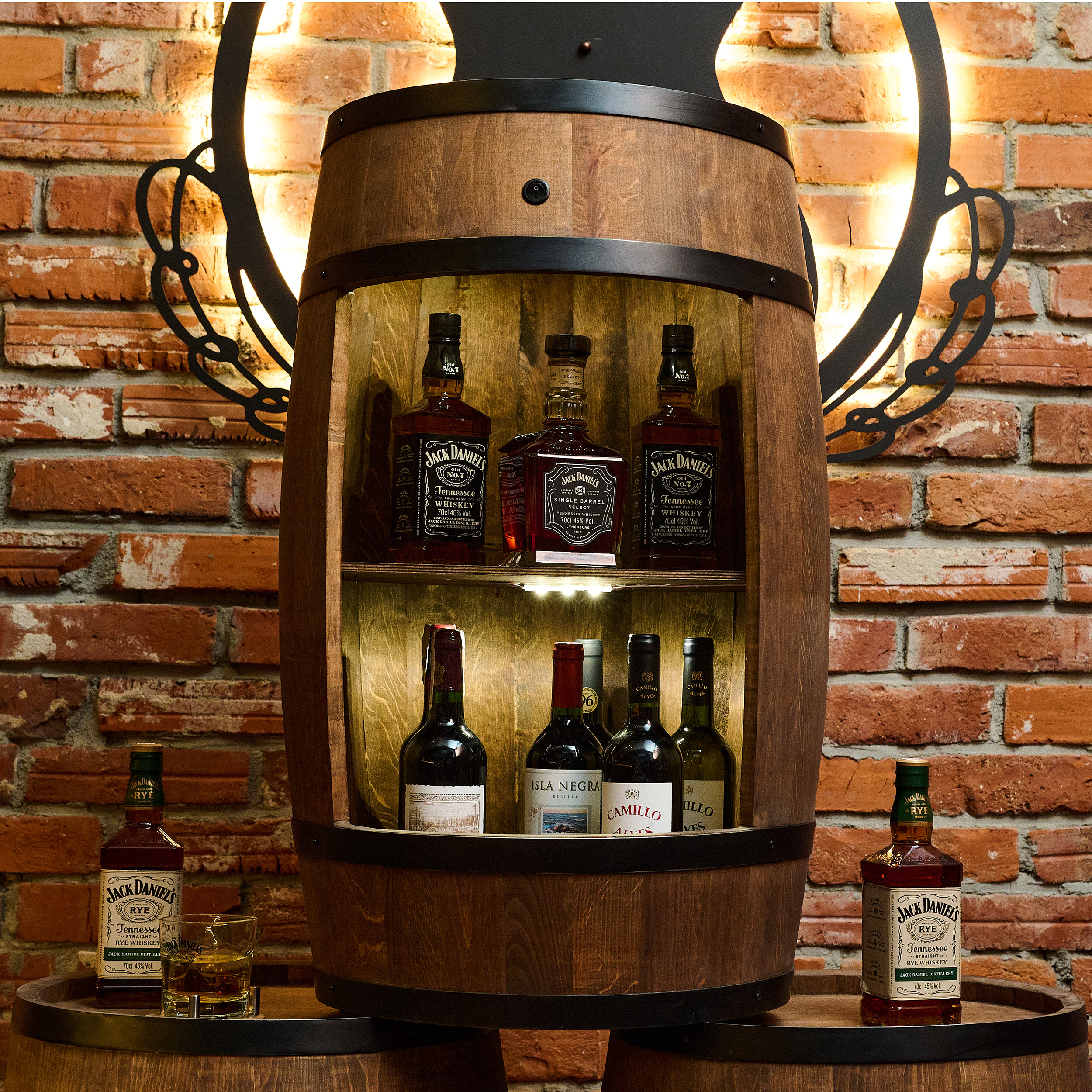 Holzfass in Farbton Wenge Hausbar mit LED – Rustikale Minibar im Weinfass Design – Weinregal & Flaschenständer aus Holz – Vintage Fassbar für Wohnzimmer, Bar oder Partykeller – ca. 80 cm #1 LED Einfarbig