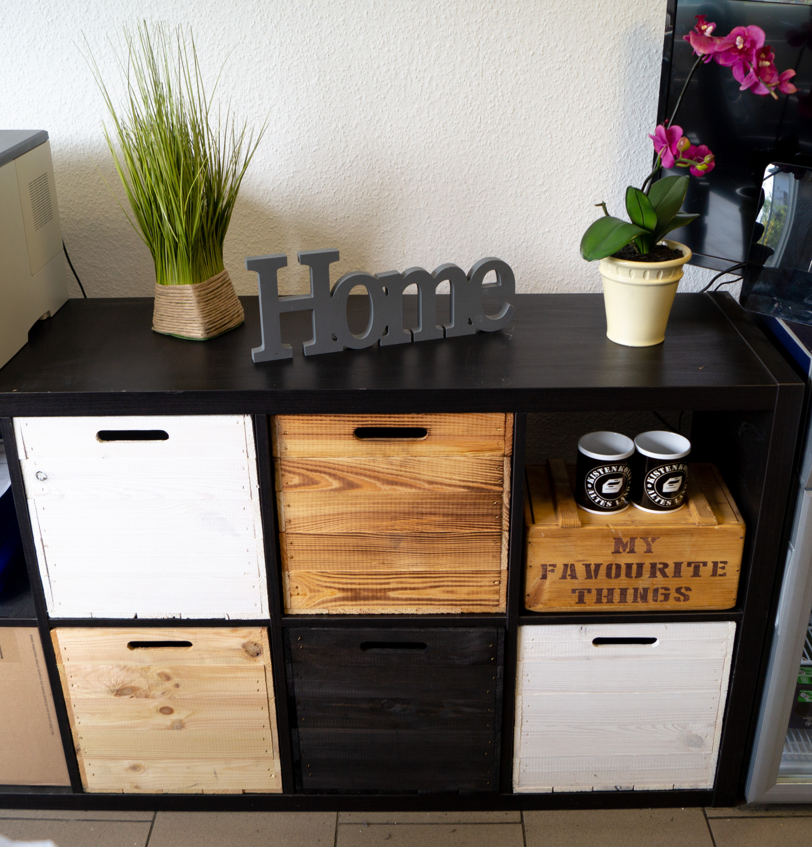 Boîte en bois noir émaillé convenant aux étagères Kallax et Expedit Insert pour étagère