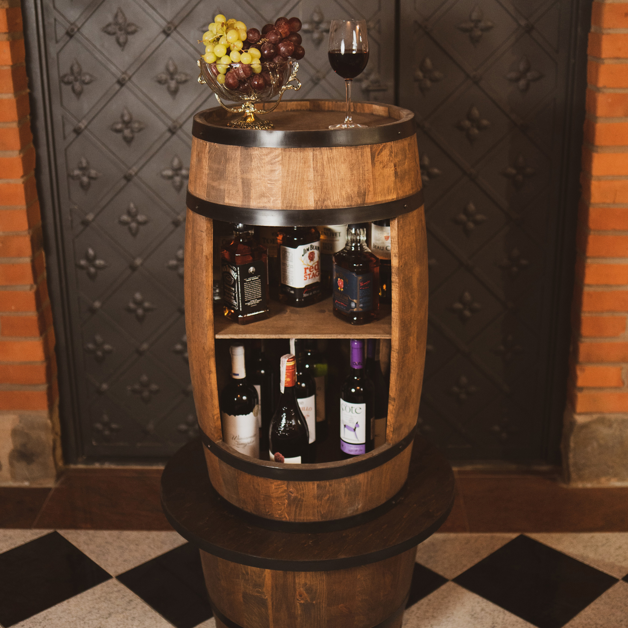 Holzfass in Farbton Wenge Hausbar mit LED – Rustikale Minibar im Weinfass Design – Weinregal & Flaschenständer aus Holz – Vintage Fassbar für Wohnzimmer, Bar oder Partykeller – ca. 80 cm #1 LED Einfarbig