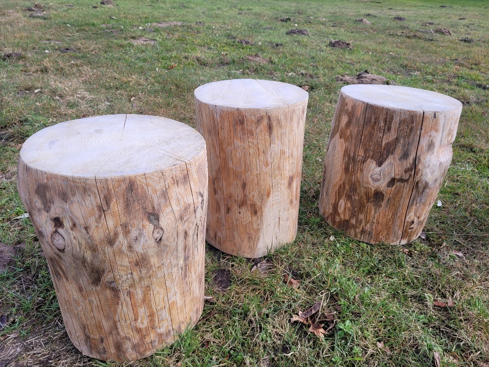 Holzstamm Sitzhocker gehobelt Durchmesser ca 28-30cm